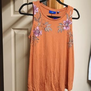 NWT Apt 9 Sleeveless Top with Floral accents
